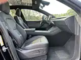 Фото 14 - Tesla Model Y