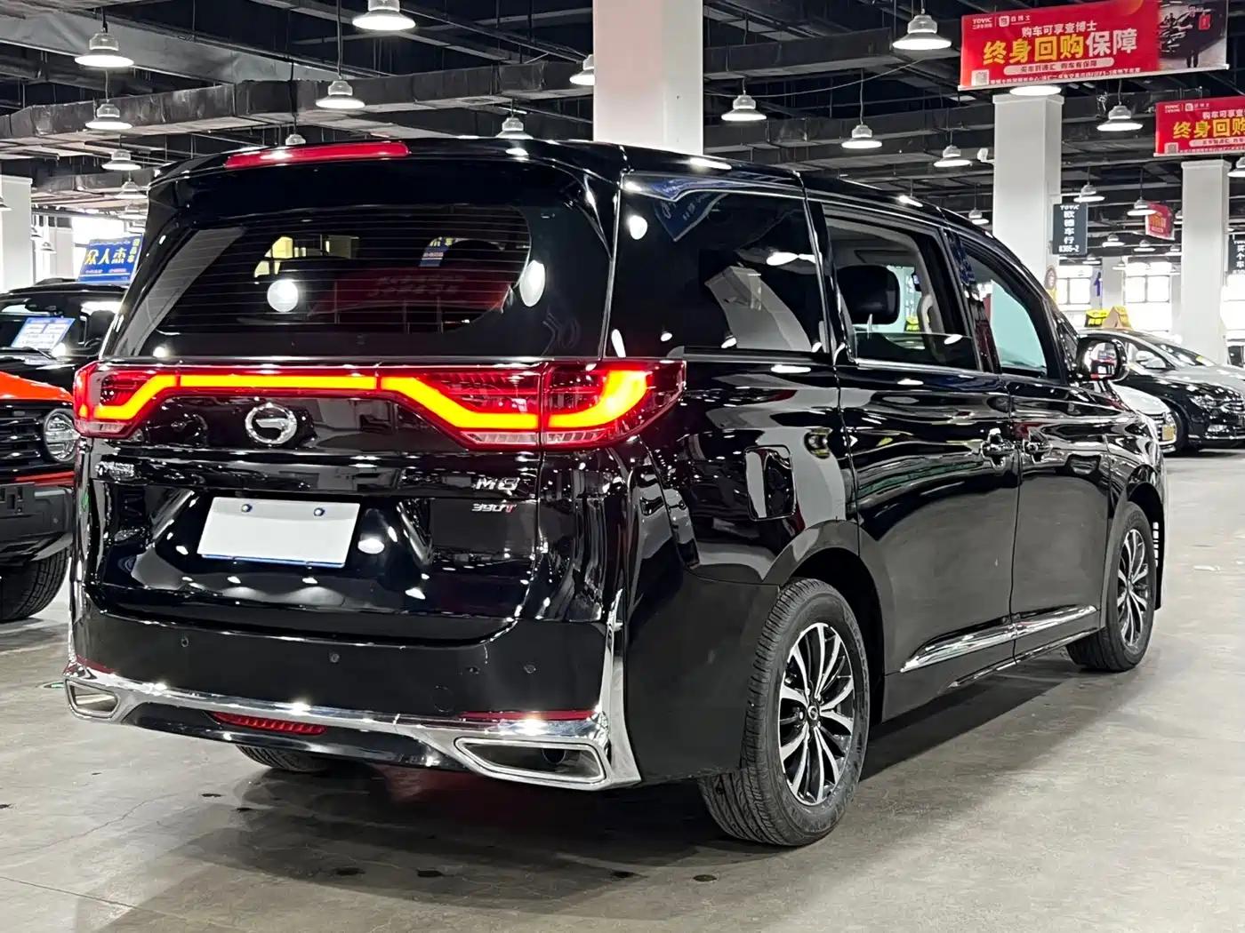 GAC Trumpchi Trumpchi M8 2024 Leadershow Series 390T Luxury Edition фото 5