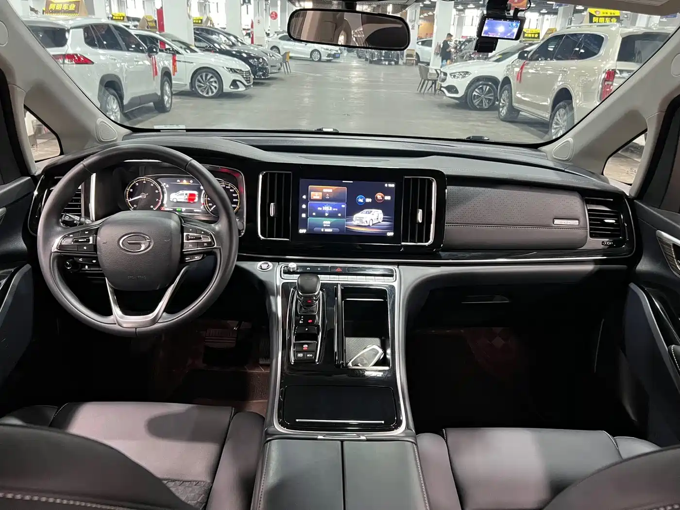GAC Trumpchi Trumpchi M8 2024 Leadershow Series 390T Luxury Edition фото 7