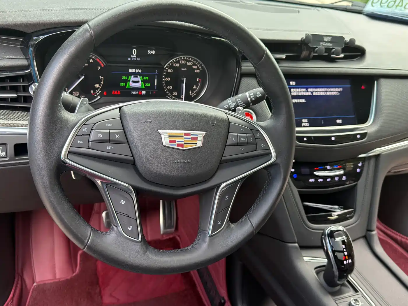 Фото 5 - Cadillac XT5