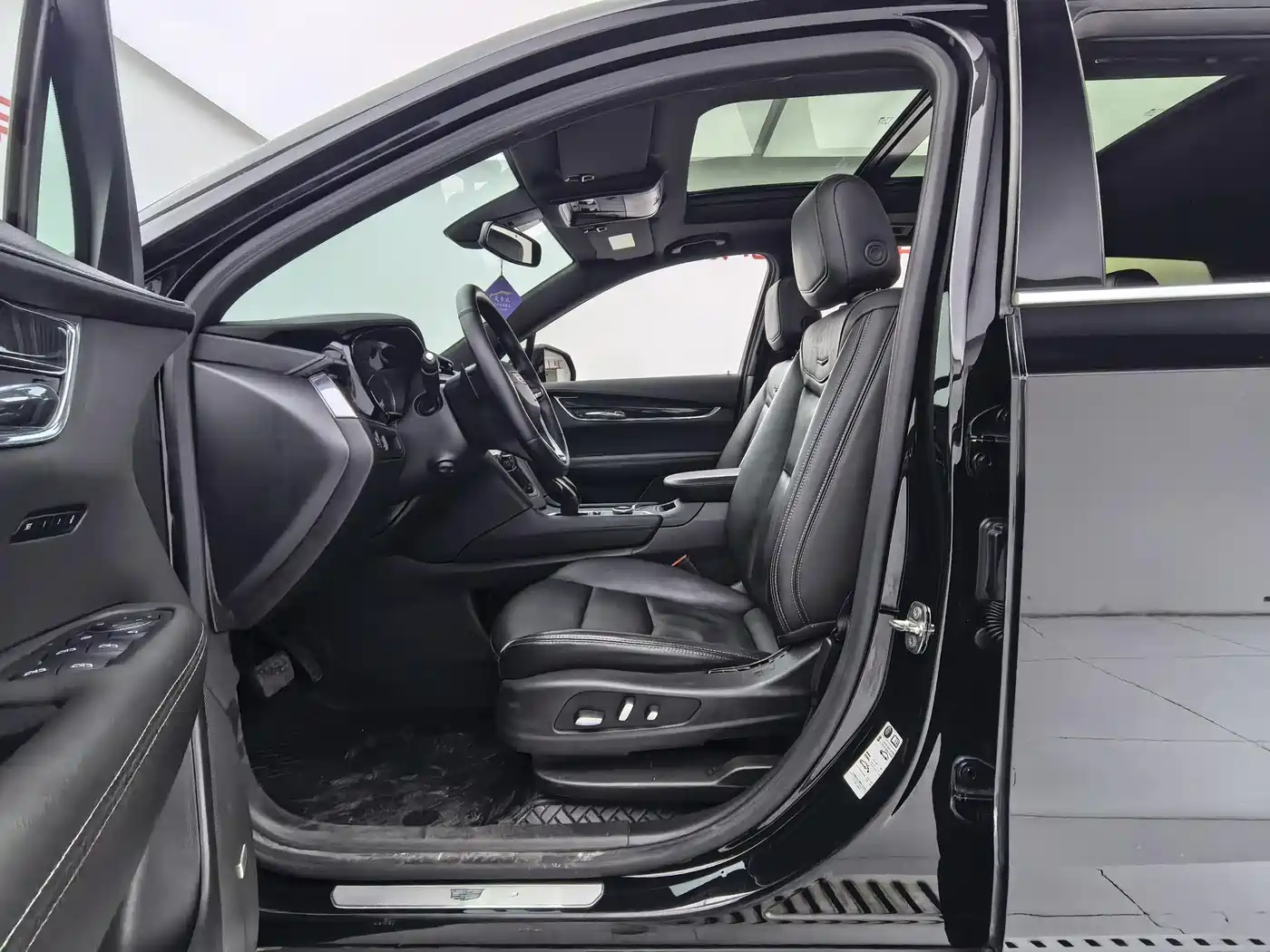 Cadillac XT6 2021 28T 7-Seater AWD Luxury фото 17