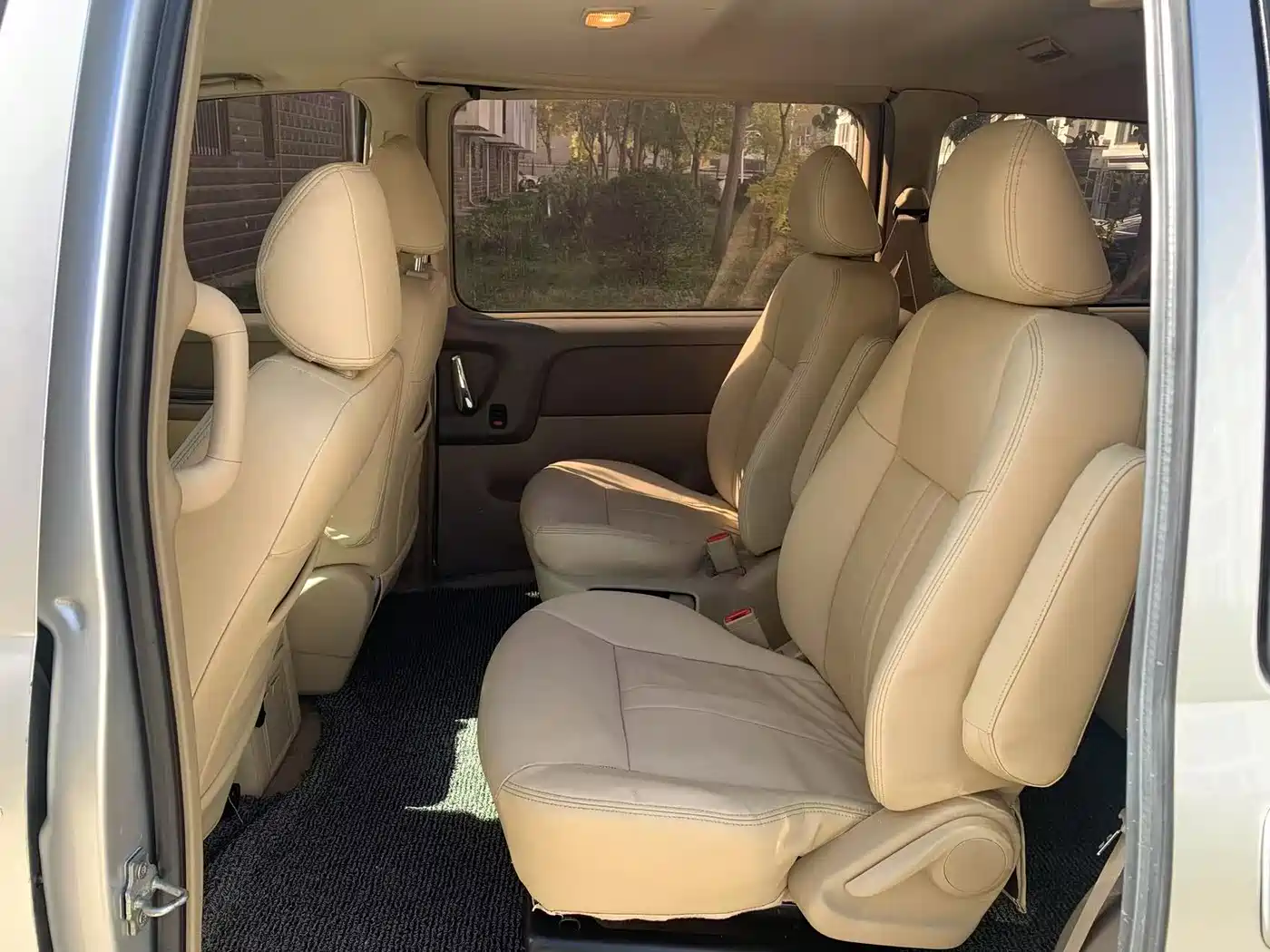Buick GL8 2014 2.4L Classic Edition фото 4