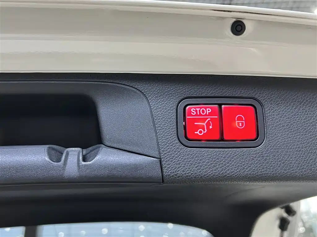 Mercedes-Benz GLC 2020 GLC 300 L 4MATIC Dynamic фото 16