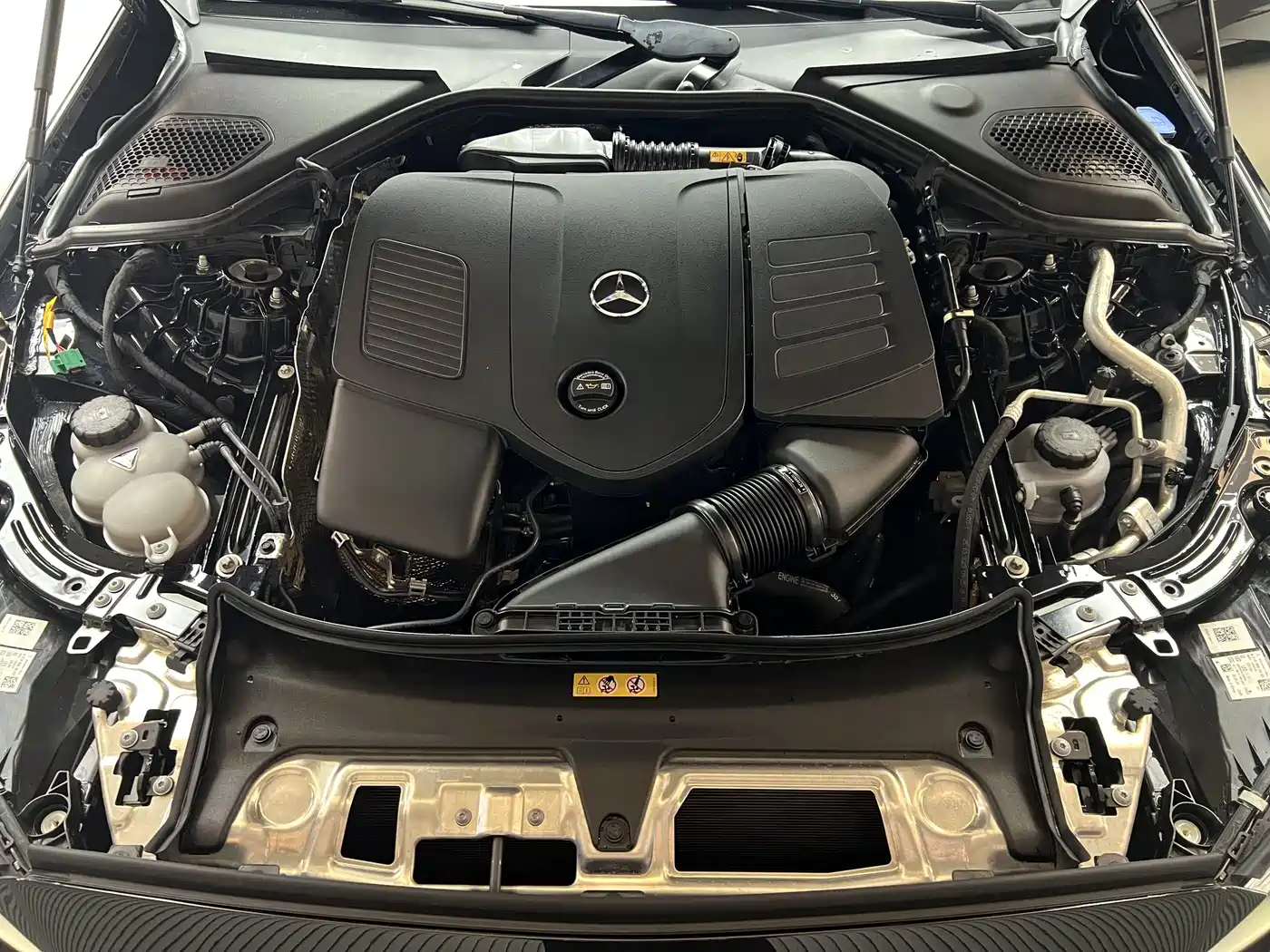 Mercedes-Benz E-Class New Energy 2025 2024 E 350 e L Plug-in Hybrid Sedan