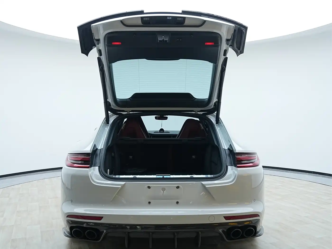 PORSCHE PANAMERA NEW ENERGY