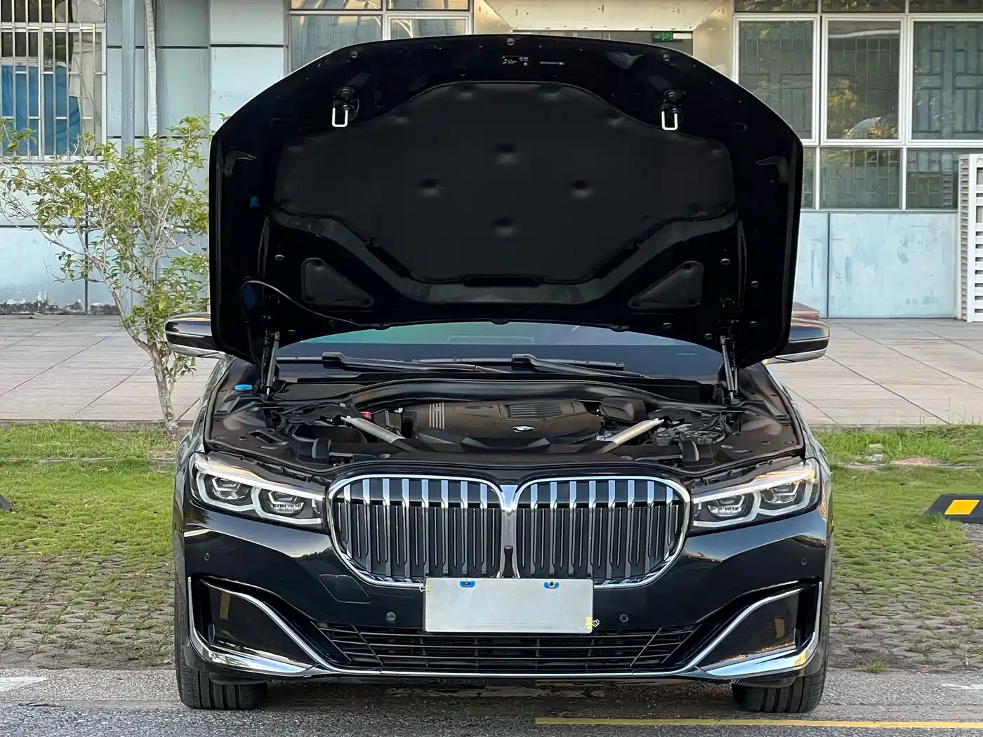 BMW 7 Series 2019 Facelift 740Li Leading Luxury Package фото 23