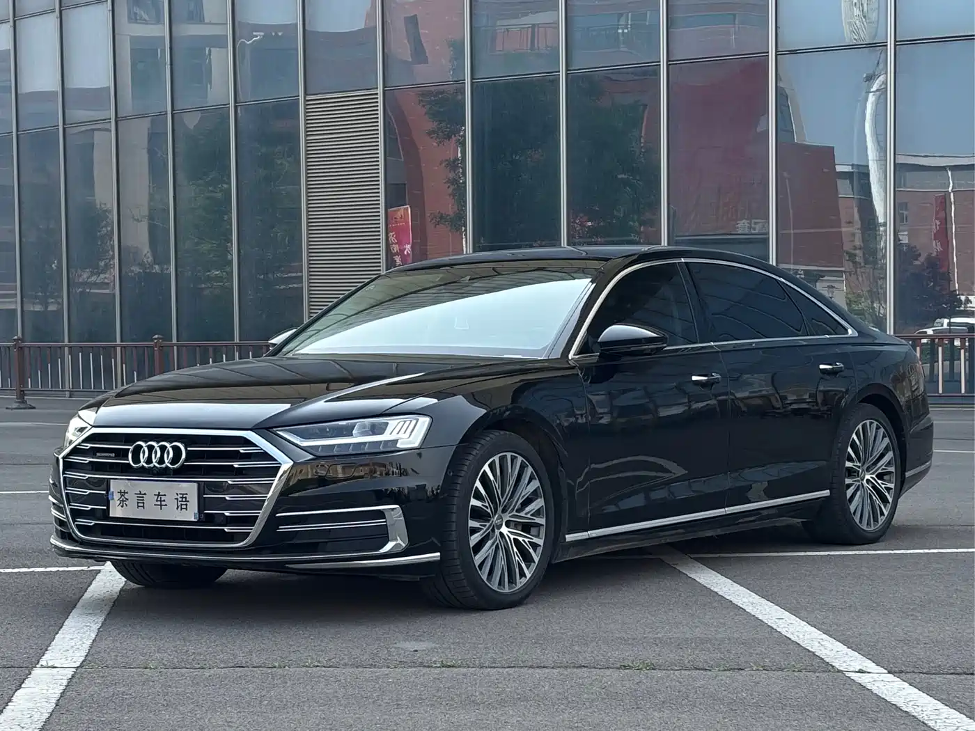 Audi A8 2019 Plus A8L 55 TFSI quattro Luxury