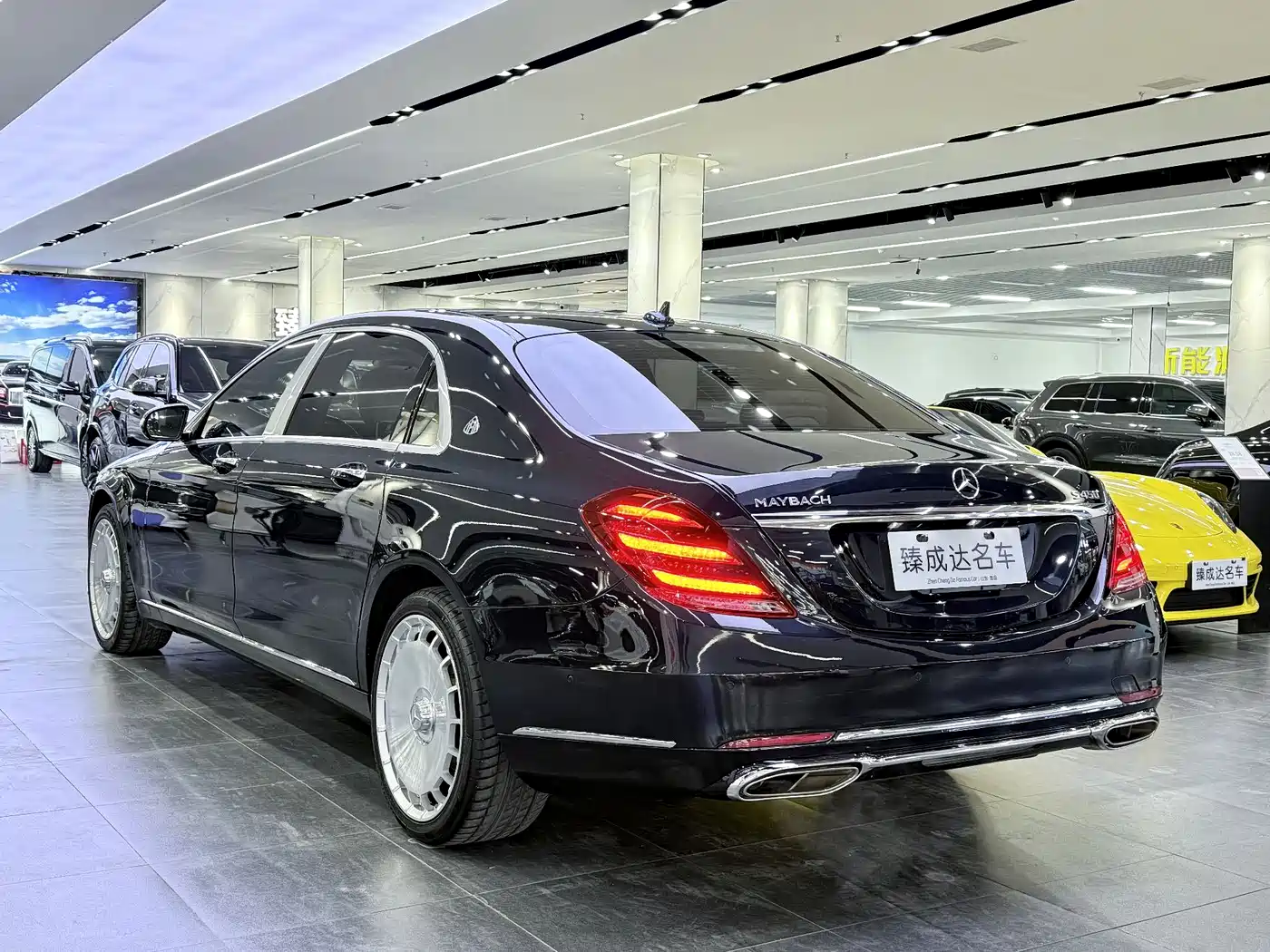 Mercedes-Benz Maybach S-Class 2015 S 400 4MATIC фото 6