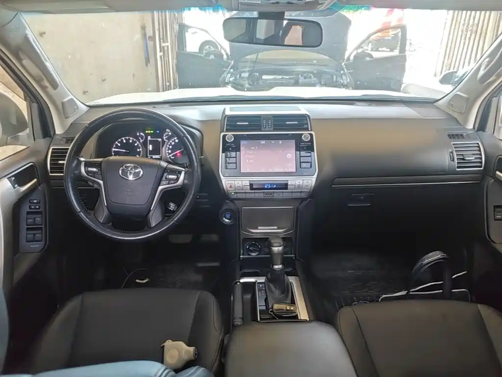 Toyota Prado 2018 3.5L Automatic TX-L NAVI Rear-mounted Spare Tire фото 10