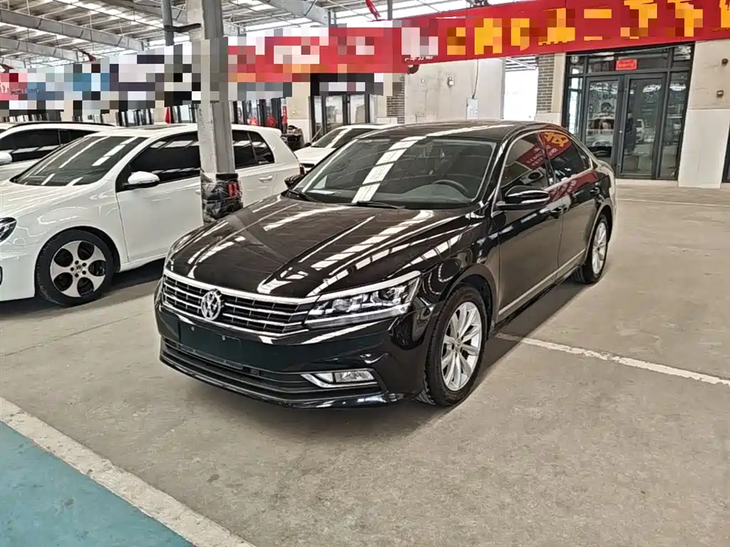 Volkswagen Passat 2017 330TSI DSG Prestige фото 2