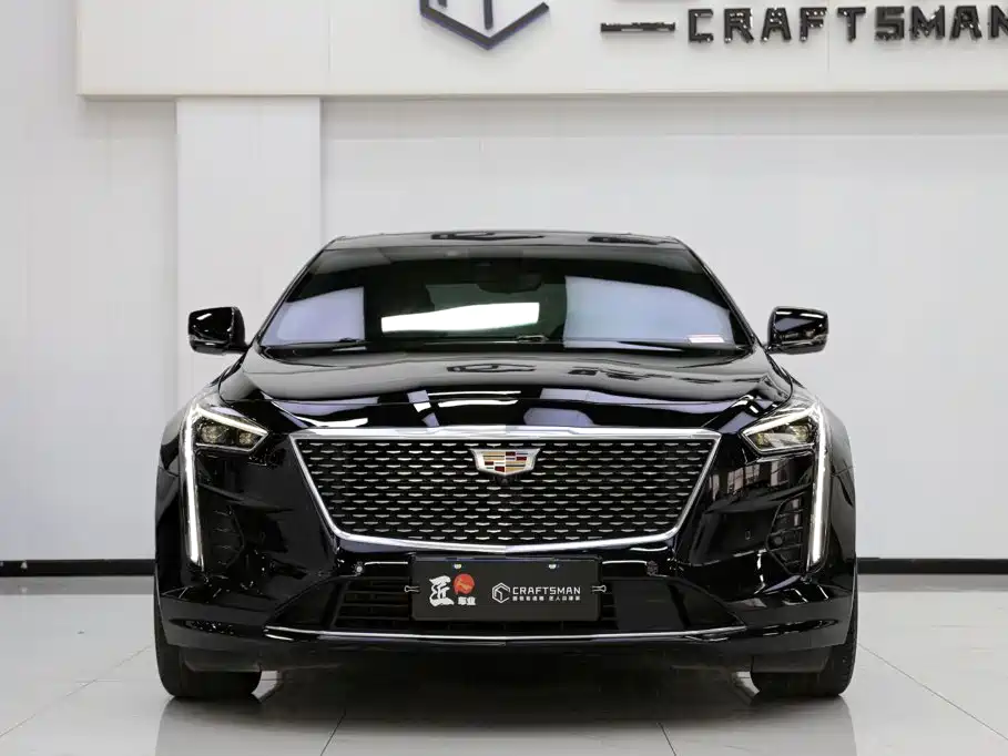 Фото 22 - Cadillac CT6