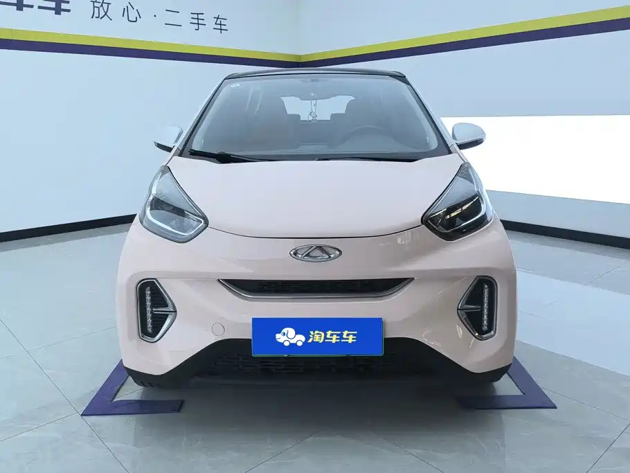 Photo 2 - QQ New Energy Little Ant
