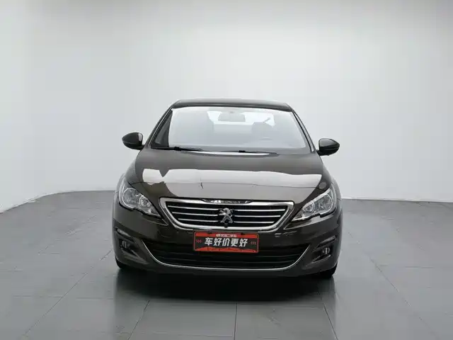 Peugeot 408 2014 1.8L Manual Leading Edition — фото 3