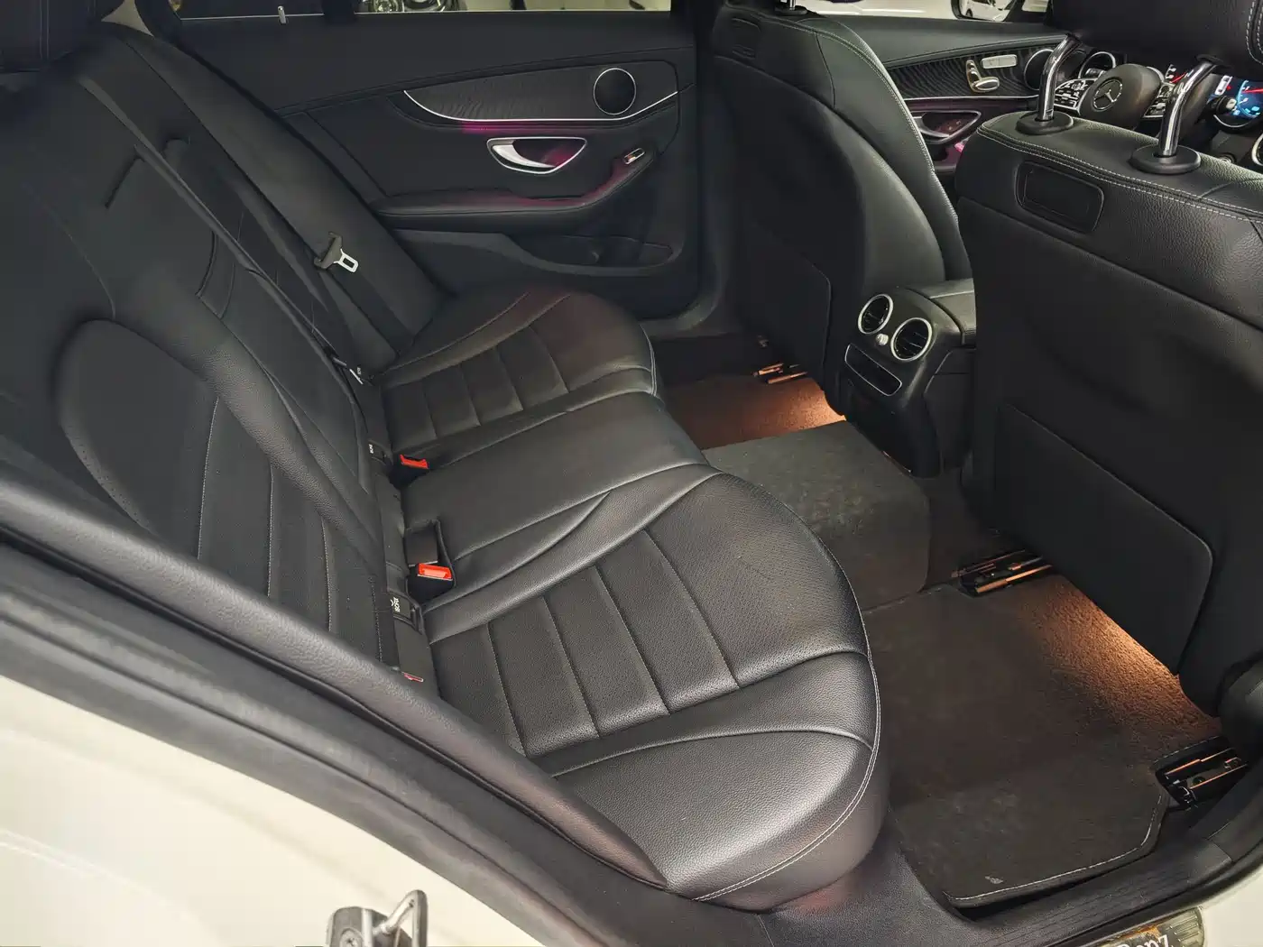 Mercedes-Benz C-Class 2019 C 260 L 4MATIC Sport Edition фото 6