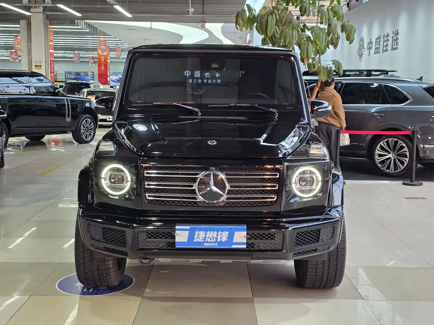 Mercedes-Benz G-Class 2024 G 350 фото 2