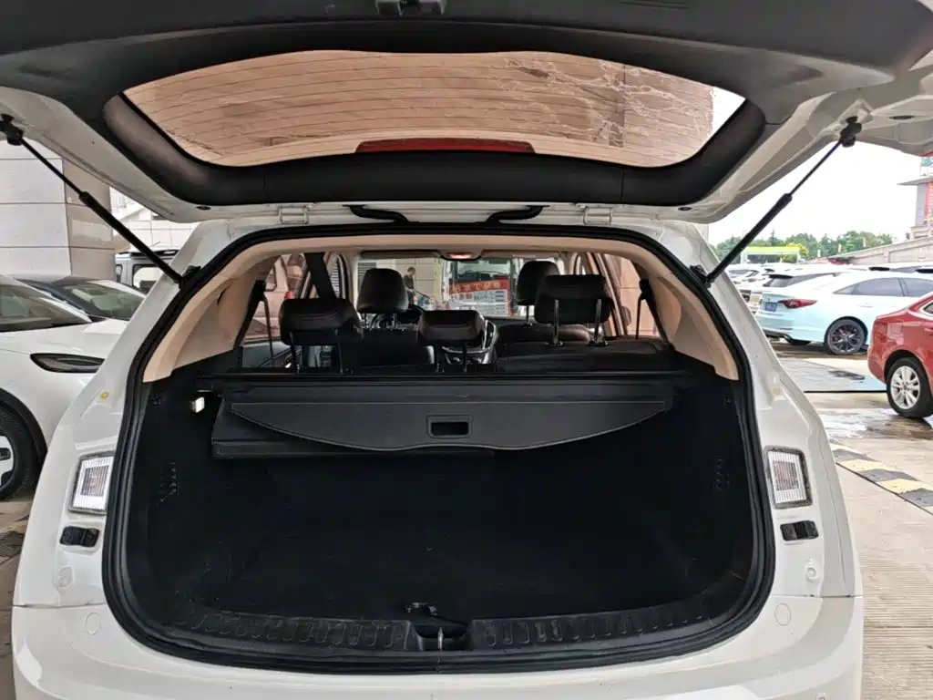 Baojun 560 2017 2016 1.8L iAMT Luxury