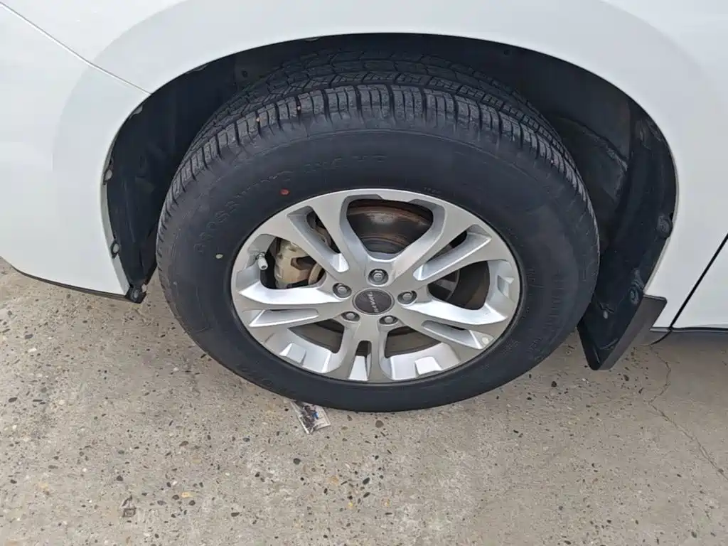 Haval M6 2017 2017 1.5T Automatic 2WD Elite