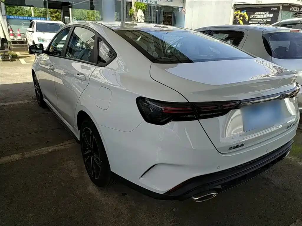 Geely Binrui 2026 2024 Binrui COOL 1.5T DCT Soaring Dragon Edition