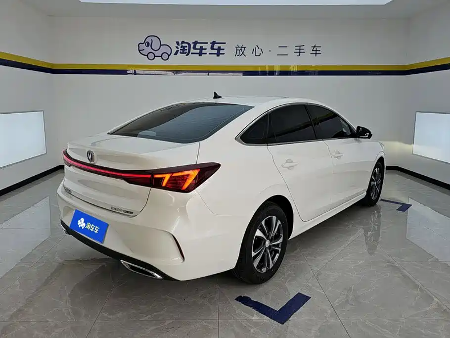 Changan Eado 2025 2025 PLUS 1.4T DCT High Performance