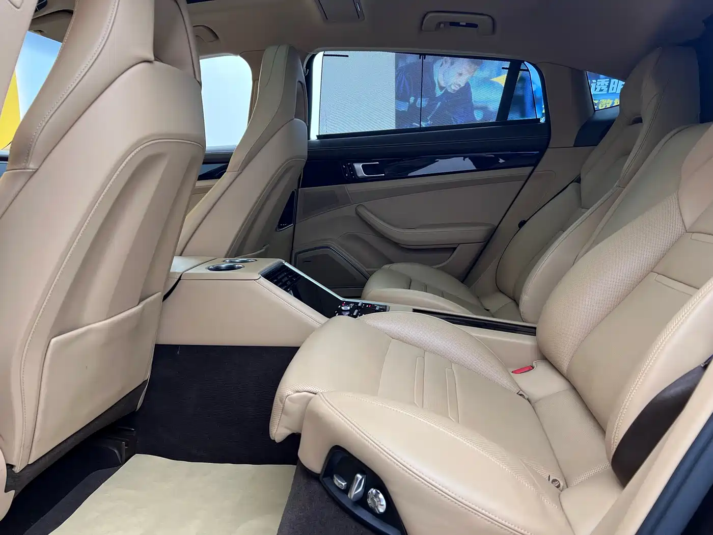Porsche Panamera 2017 Panamera 4 Executive Long Wheelbase 3.0T фото 9