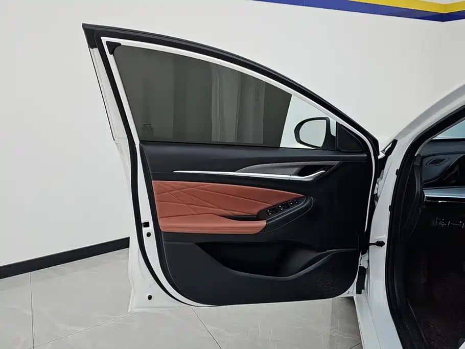 Changan Eado 2025 2025 PLUS 1.4T DCT High Performance