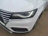 Фото 24 - Roewe RX5