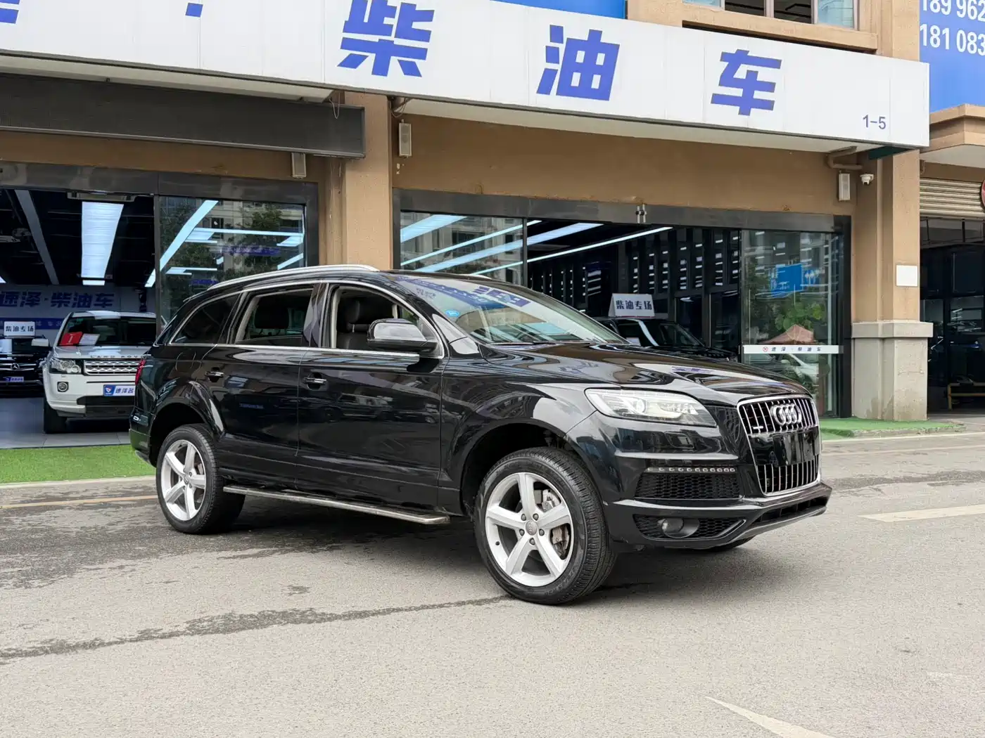 Audi Q7 2013 35 TDI Leading фото 3