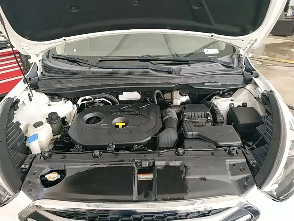 Hyundai Beijing Hyundai ix35 2015 2.0L Automatic 2WD Smart Type China IV фото 20
