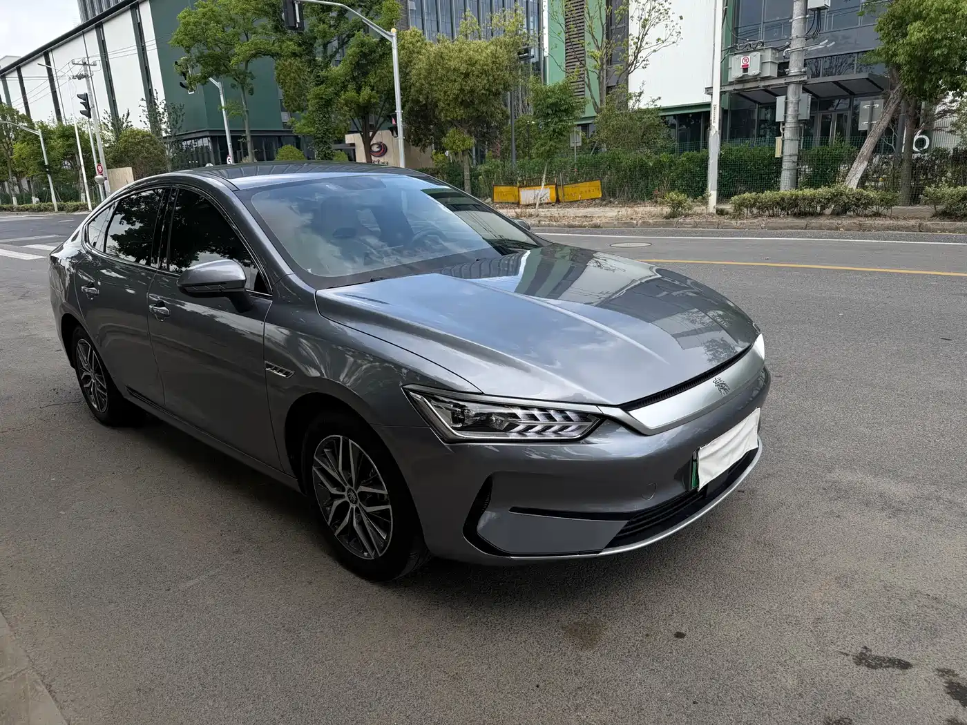 Photo 3 - BYD Qin PLUS
