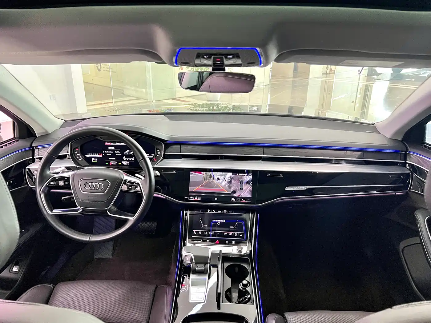 Audi A8 2023 A8L 50 TFSI quattro Exclusive фото 8