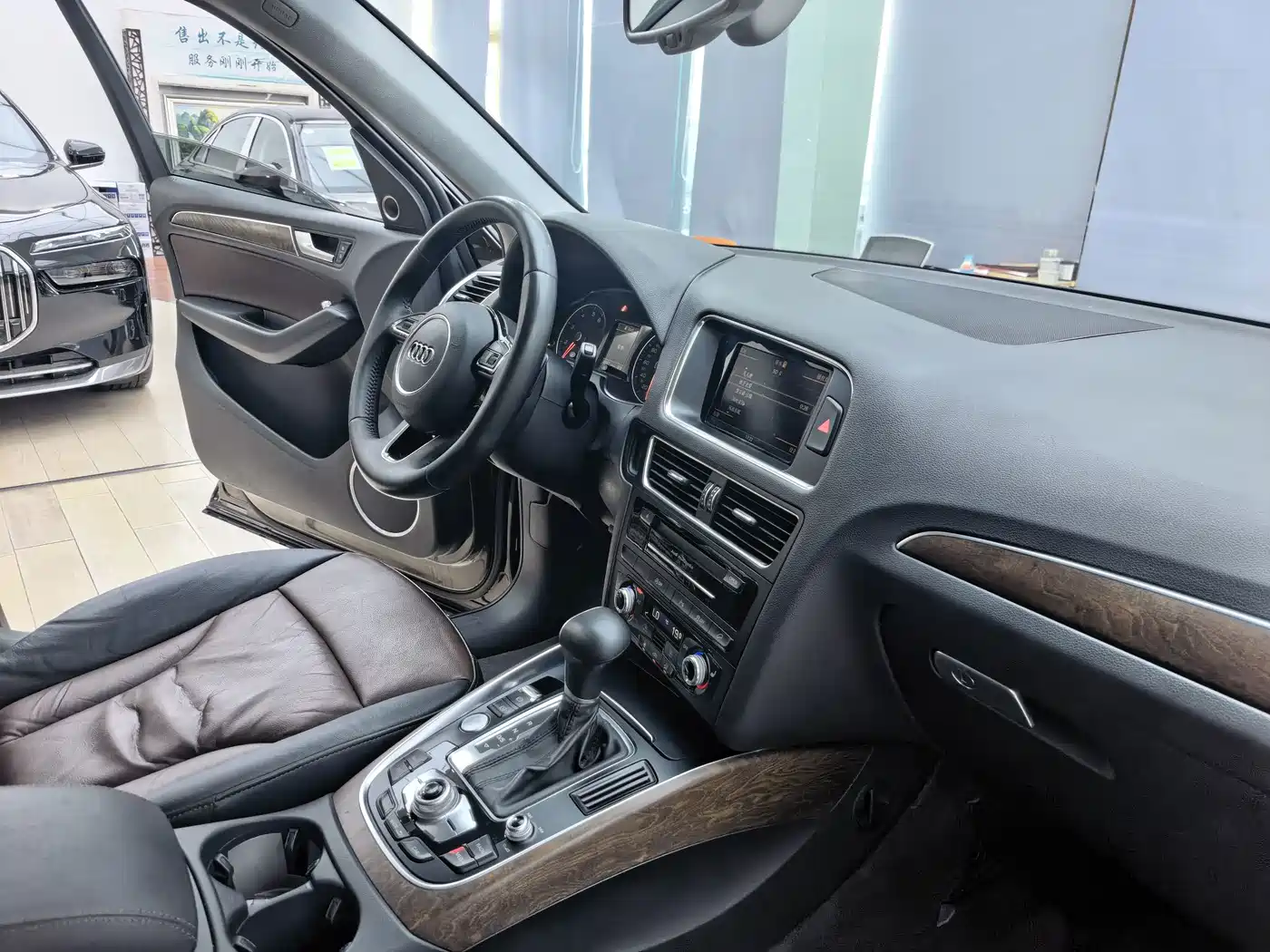 Фото 7 - Audi Q5