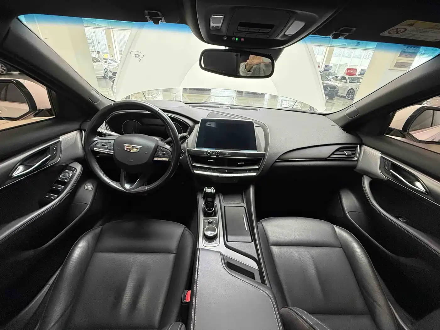 CADILLAC CT5