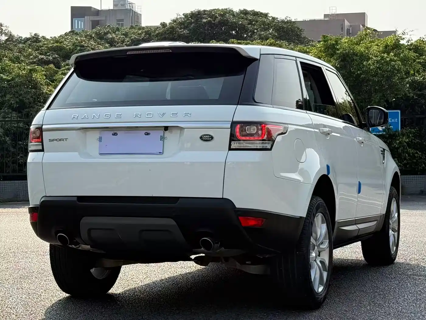 Land Rover Range Rover Sport 2017 3.0 SC V6 SE фото 20