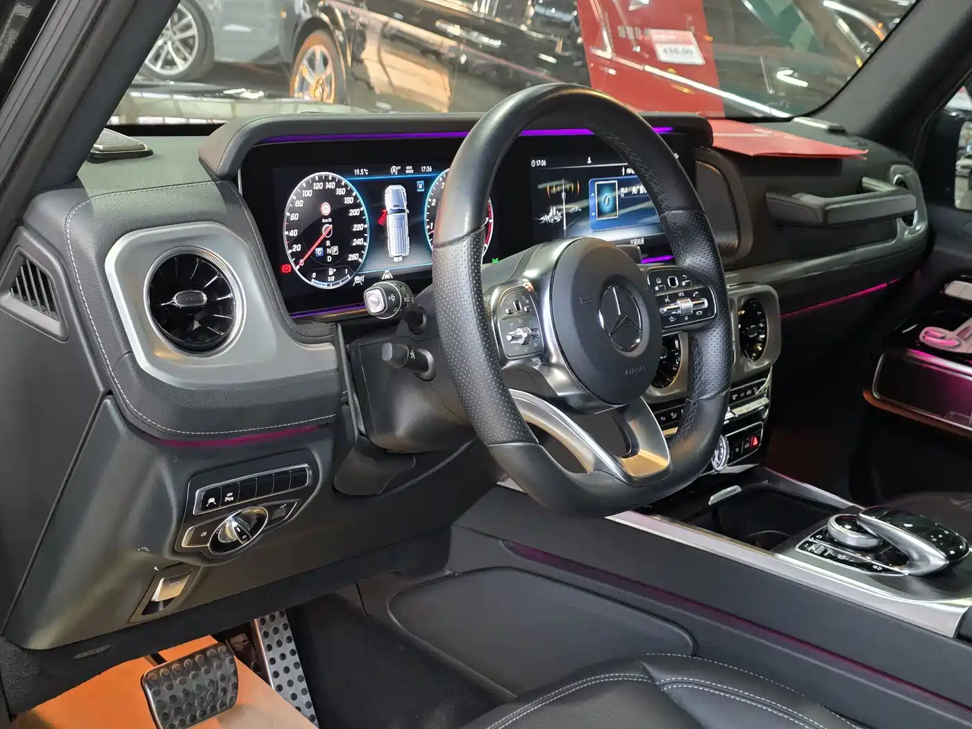 Mercedes-Benz G-Class 2024 G 350 фото 11