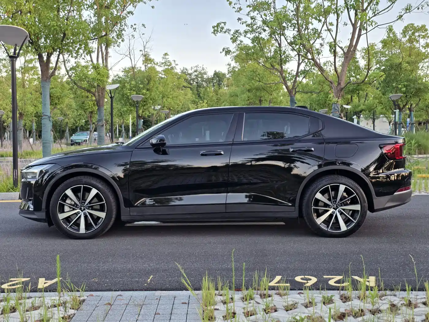 Polestar 2 2022 2020 Launch Edition