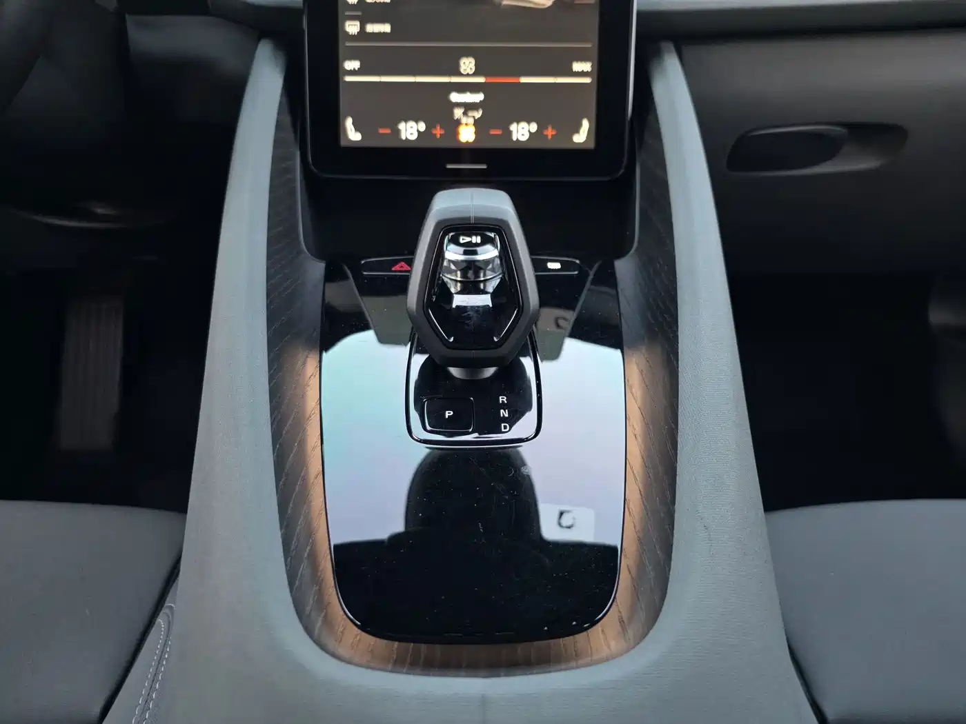 Polestar 2 2022 2020 Launch Edition