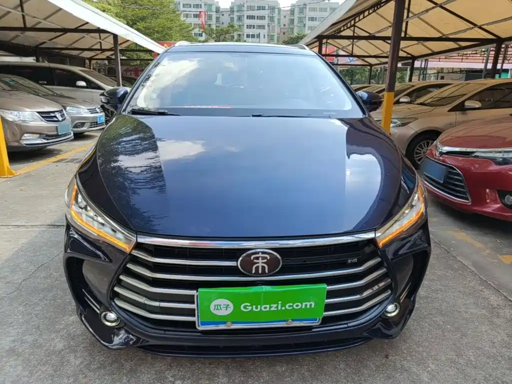 Photo 3 - BYD Song MAX