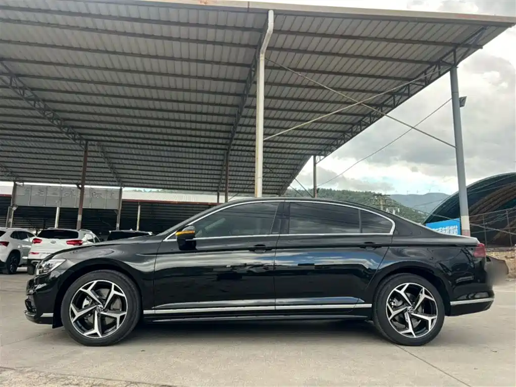 Volkswagen Magotan 2026 Model 30 Million Special Selection 380TSI DSG Luxury фото 7