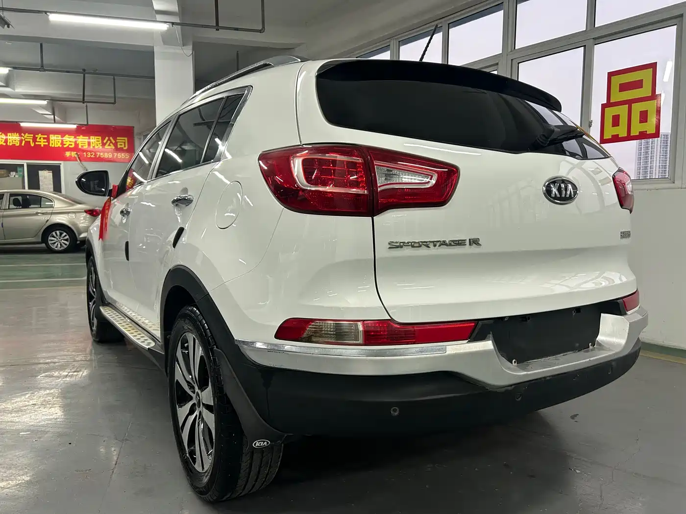 Kia Sportage 2011 2.0L Automatic 2WD Premium фото 5