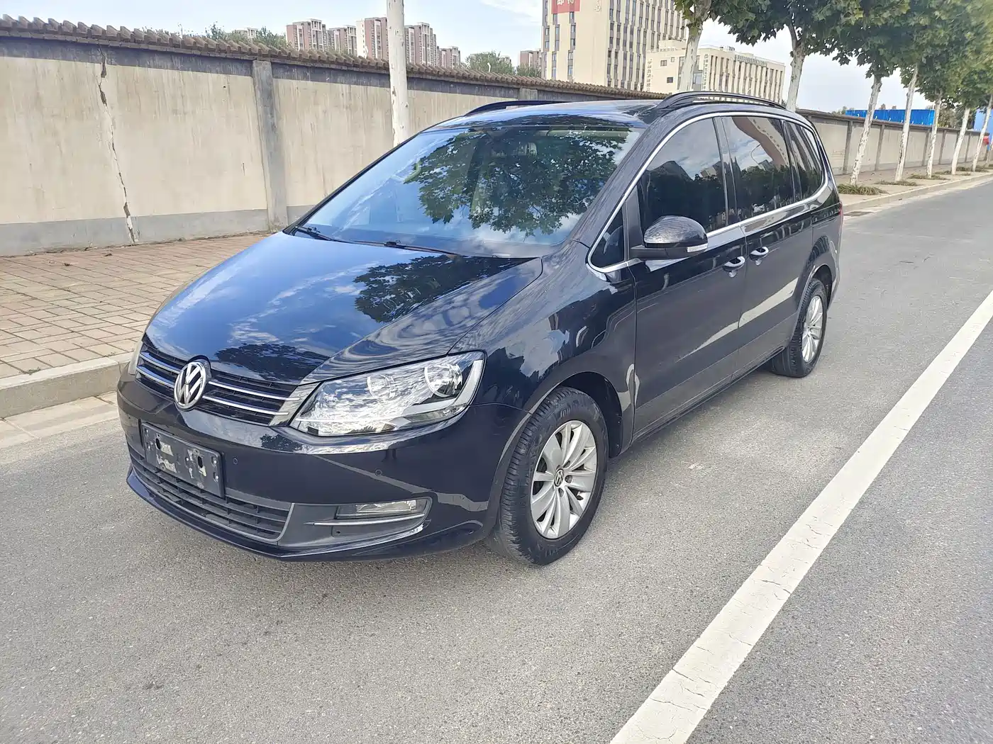 Volkswagen Sharan 2014 — пригон из Китая