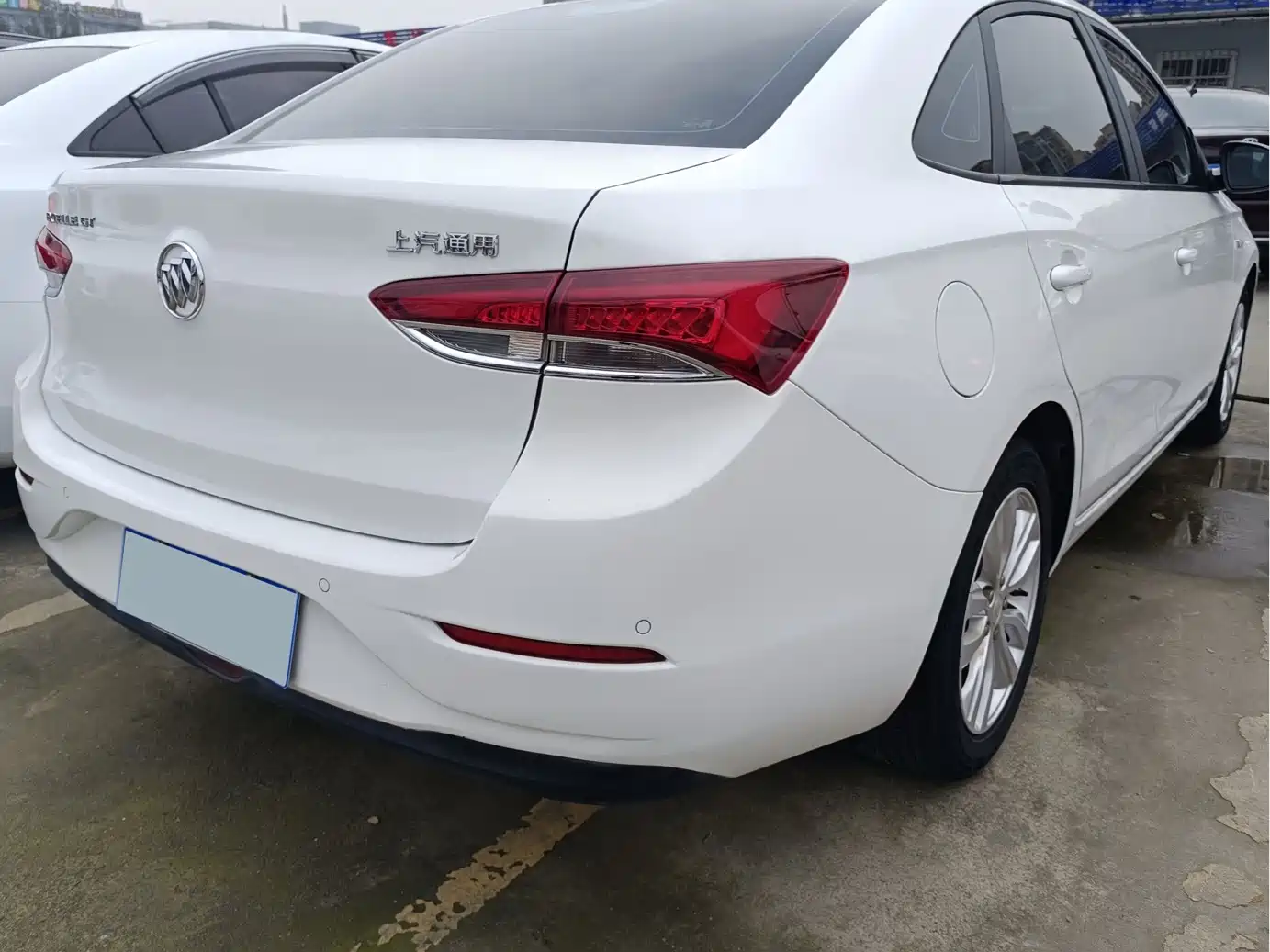 Фото 16 - Buick Excelle