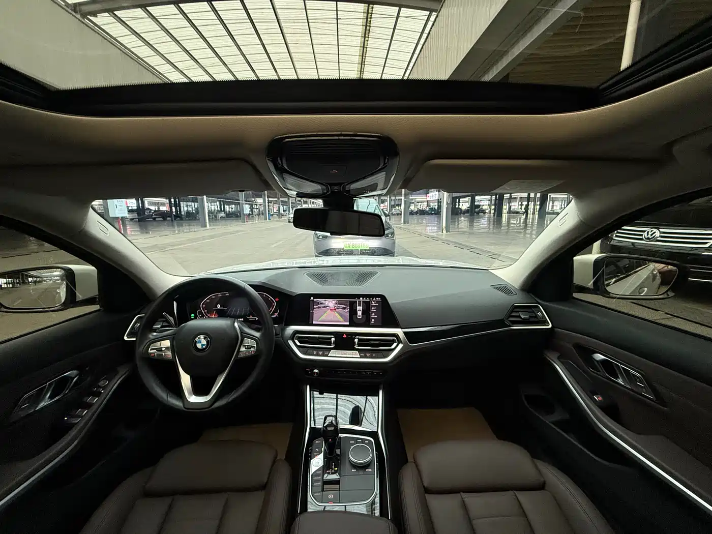 BMW 3 Series 2020 320i Sport Package фото 16