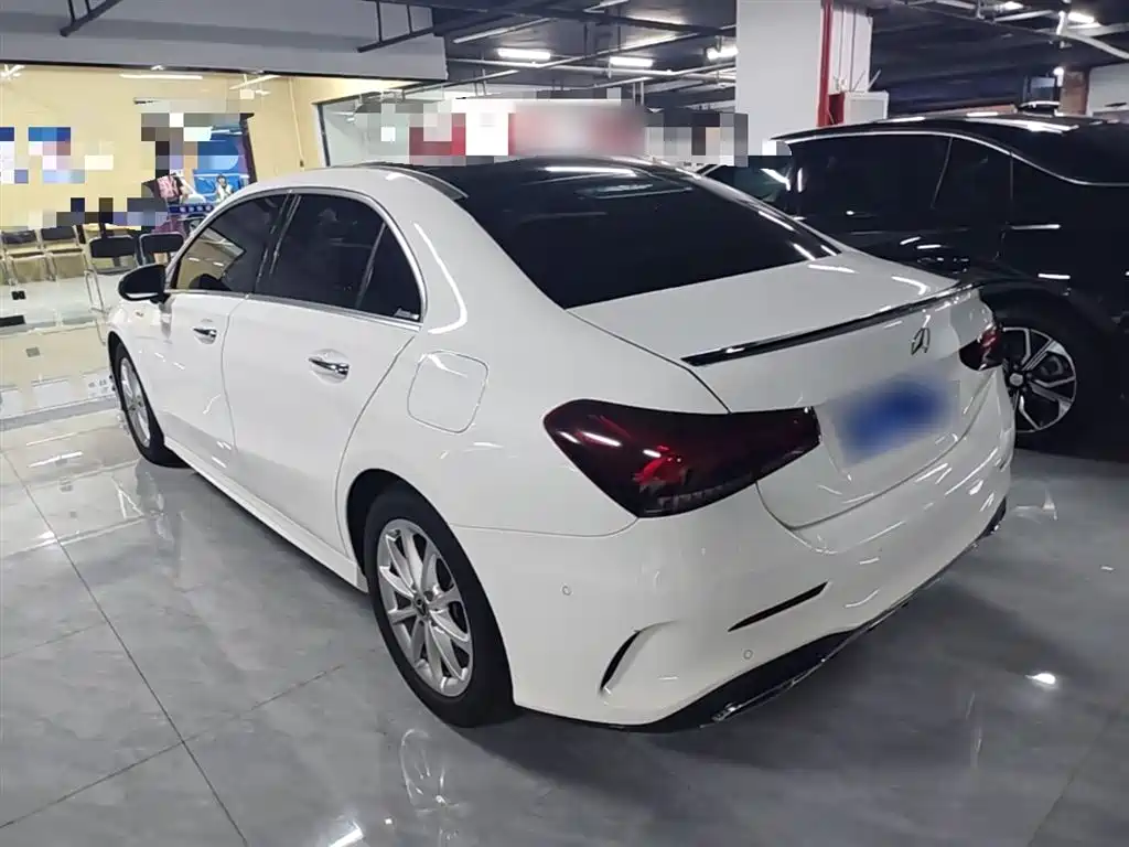 MERCEDES-BENZ CLASS A