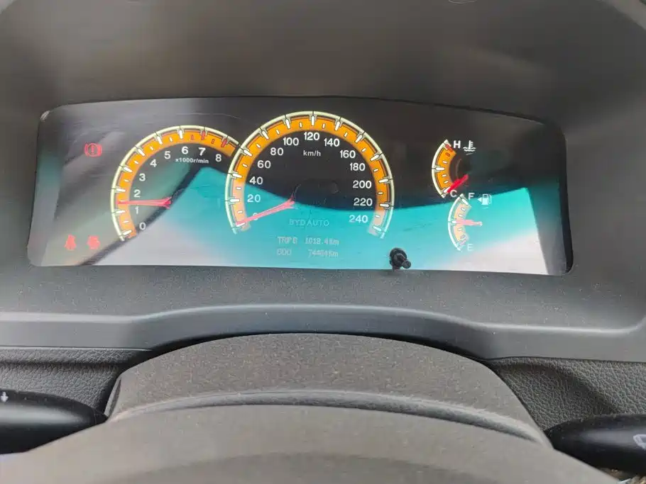 BYD F3 2015 2015 Energy-saving Edition 1.5L Manual Luxury