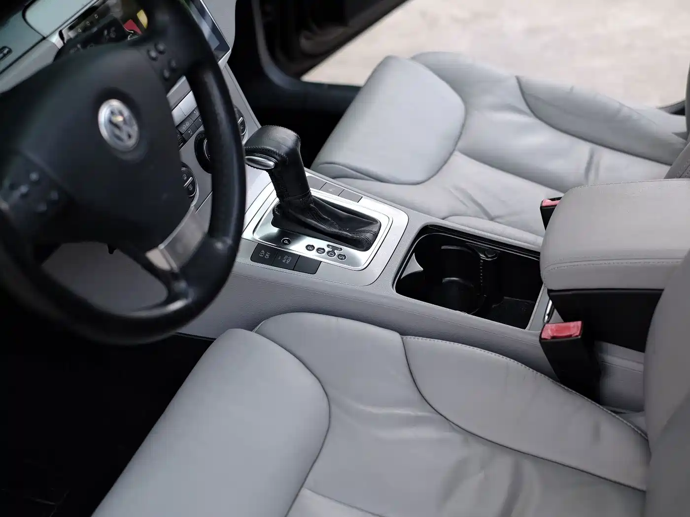 Volkswagen Magotan 2010 2011 1.4TSI Elite