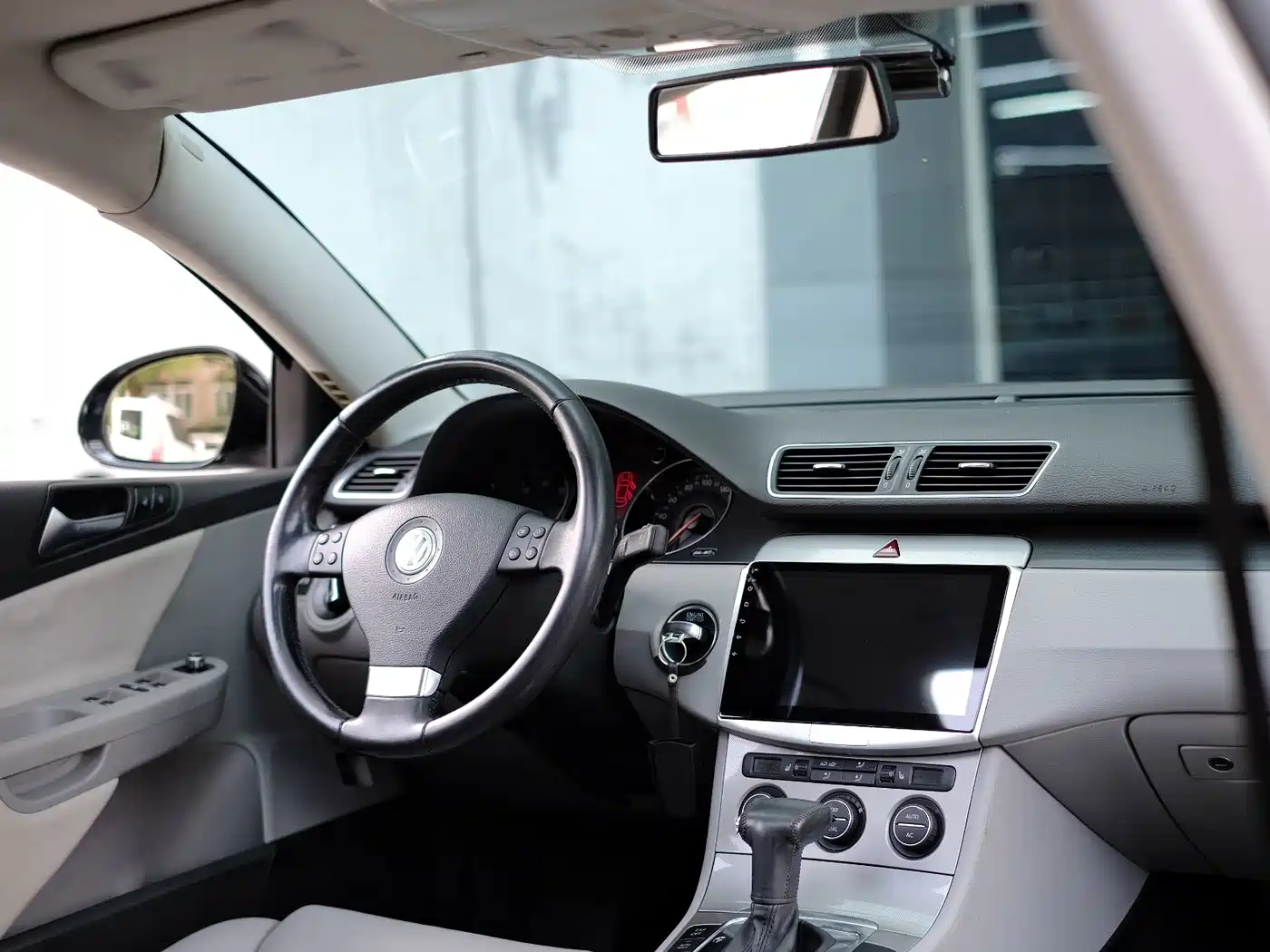 Volkswagen Magotan 2010 2011 1.4TSI Elite
