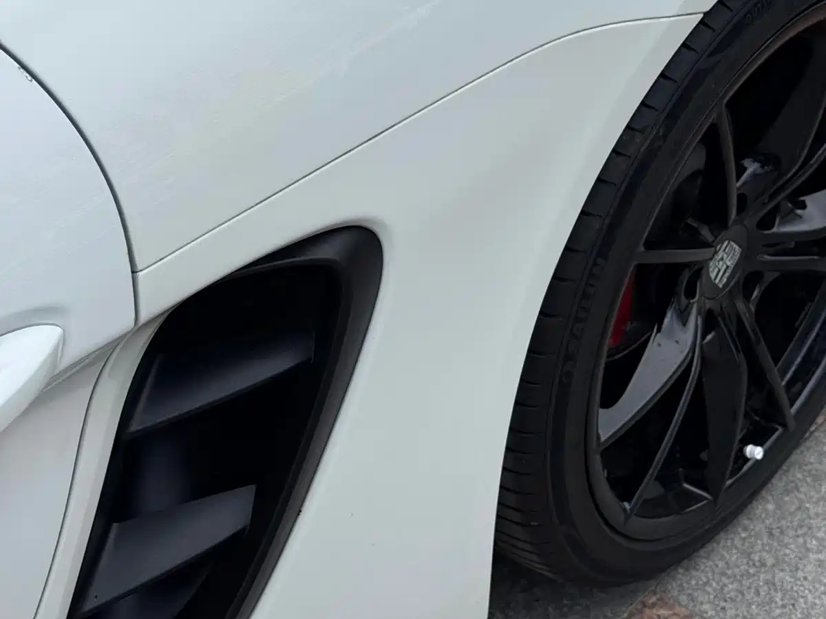 Photo 22 - Porsche 718