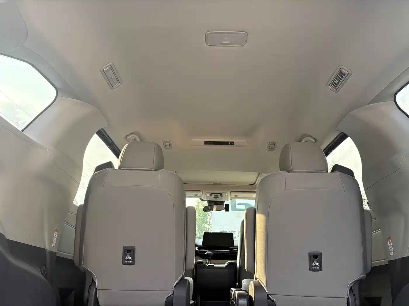 Toyota Sienna 2026 2026 Model 2.5L Hybrid 2WD Comfort Edition