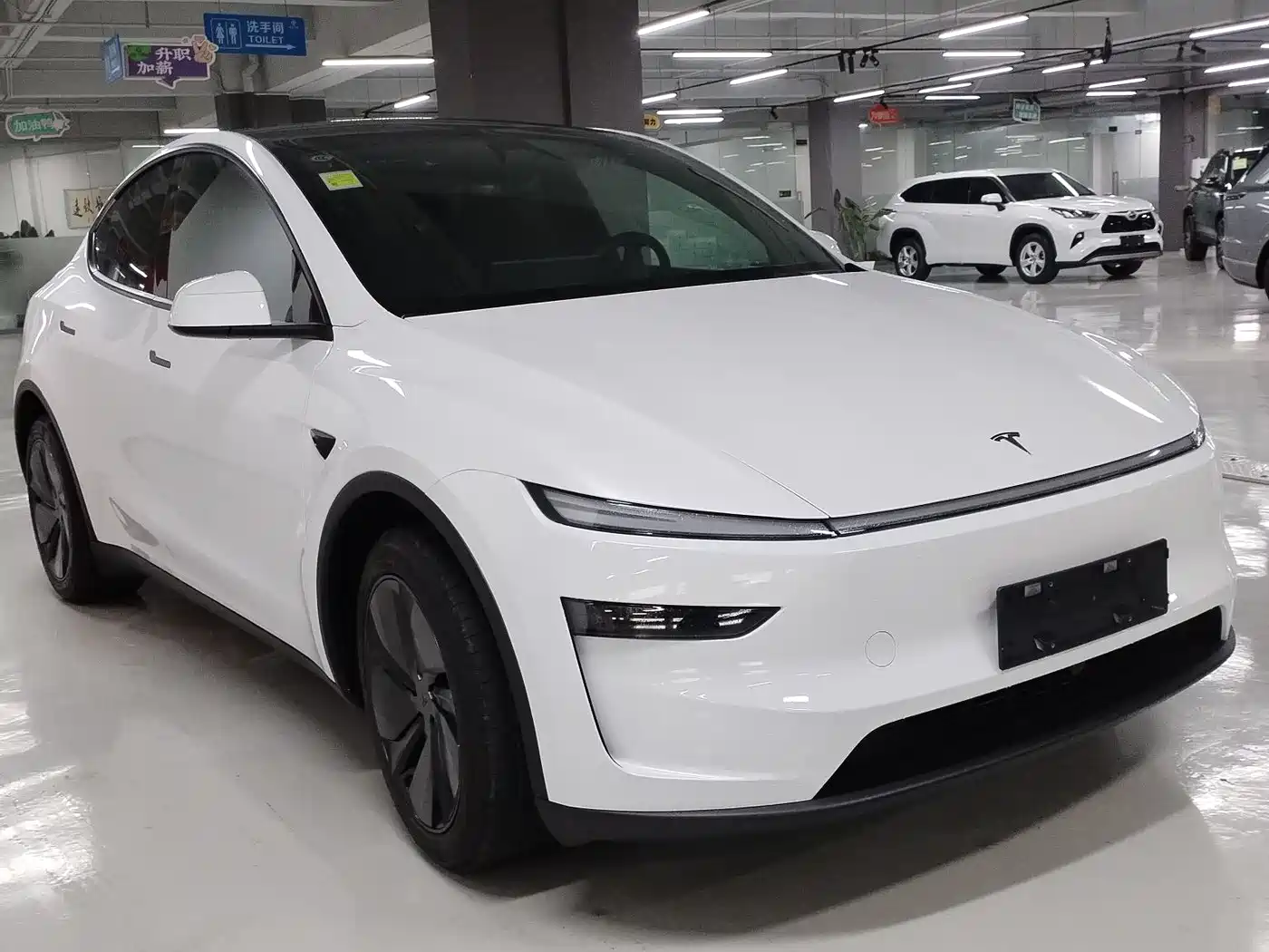 Tesla Model Y 2026 2026 Rear-Wheel Drive