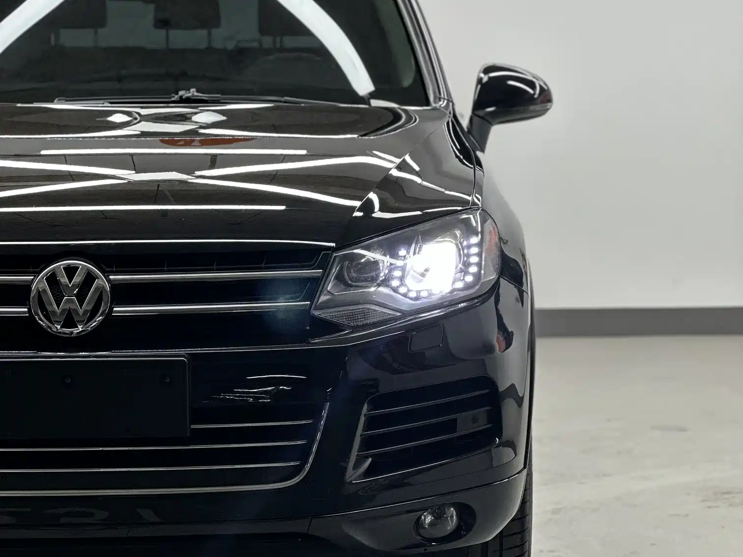 Фото 9 - Volkswagen Touareg